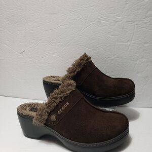 CROCS *Cobbler* Faux Suede Slip On Mules Women Size 7